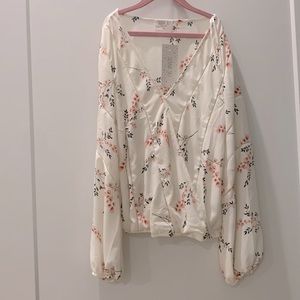 Women’s floral top